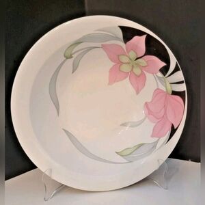Tirschenreuth Bavaria Porcelaon Serving Bowl Pink Floral Motif